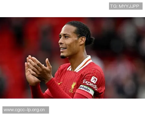 利物浦客战国米海报发布范戴克维尔茨埃基蒂克齐亮相